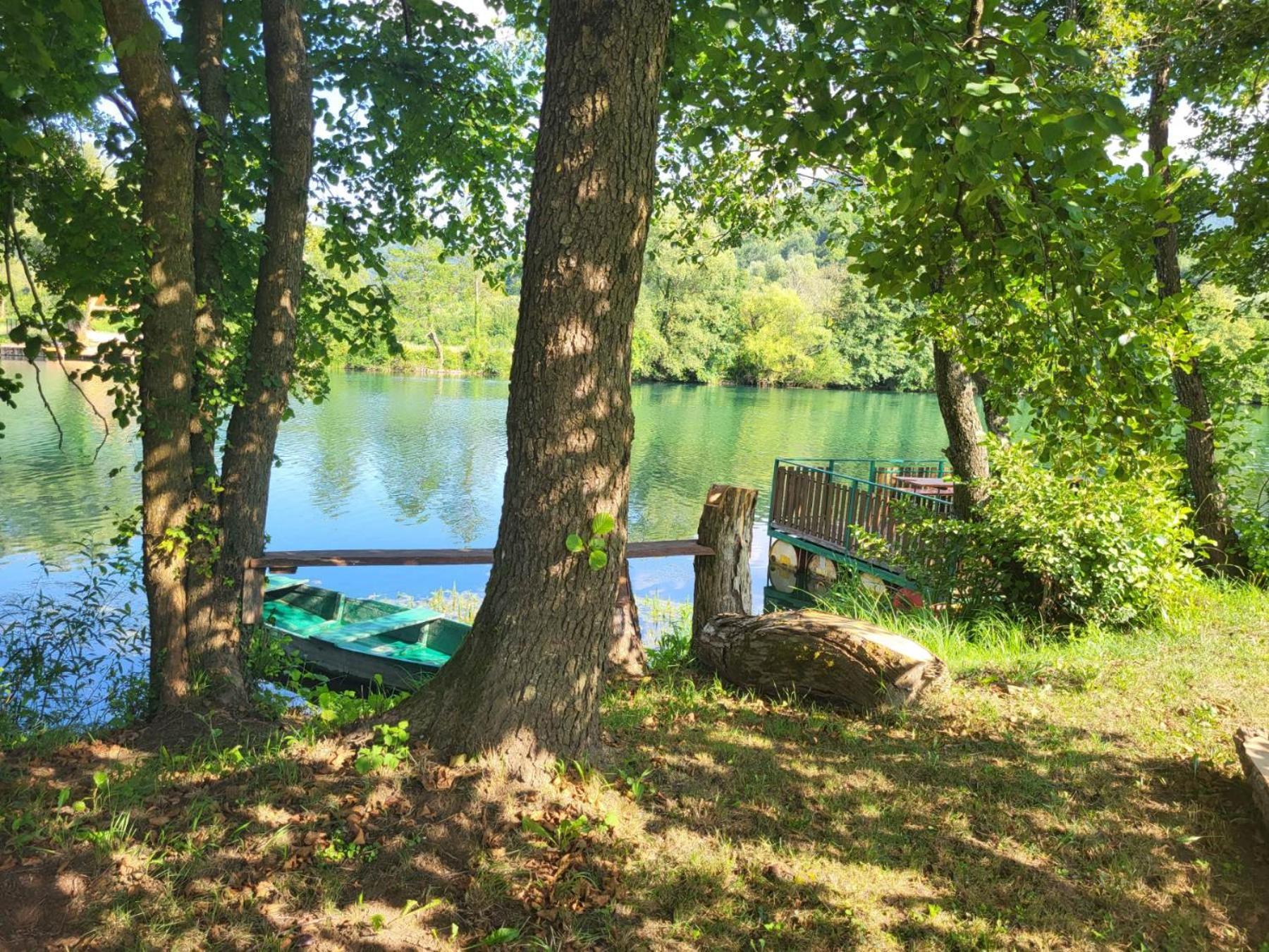 Una Si Villa Lohovo Exterior foto